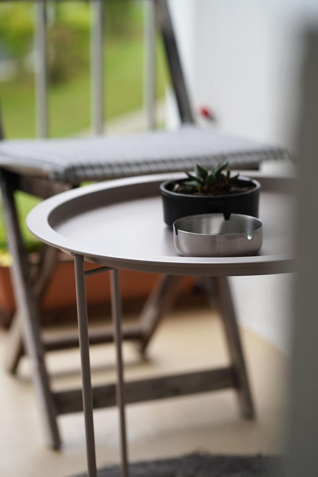 Apartament Le Beau Hugo Mainvilliers  Zewnętrze zdjęcie