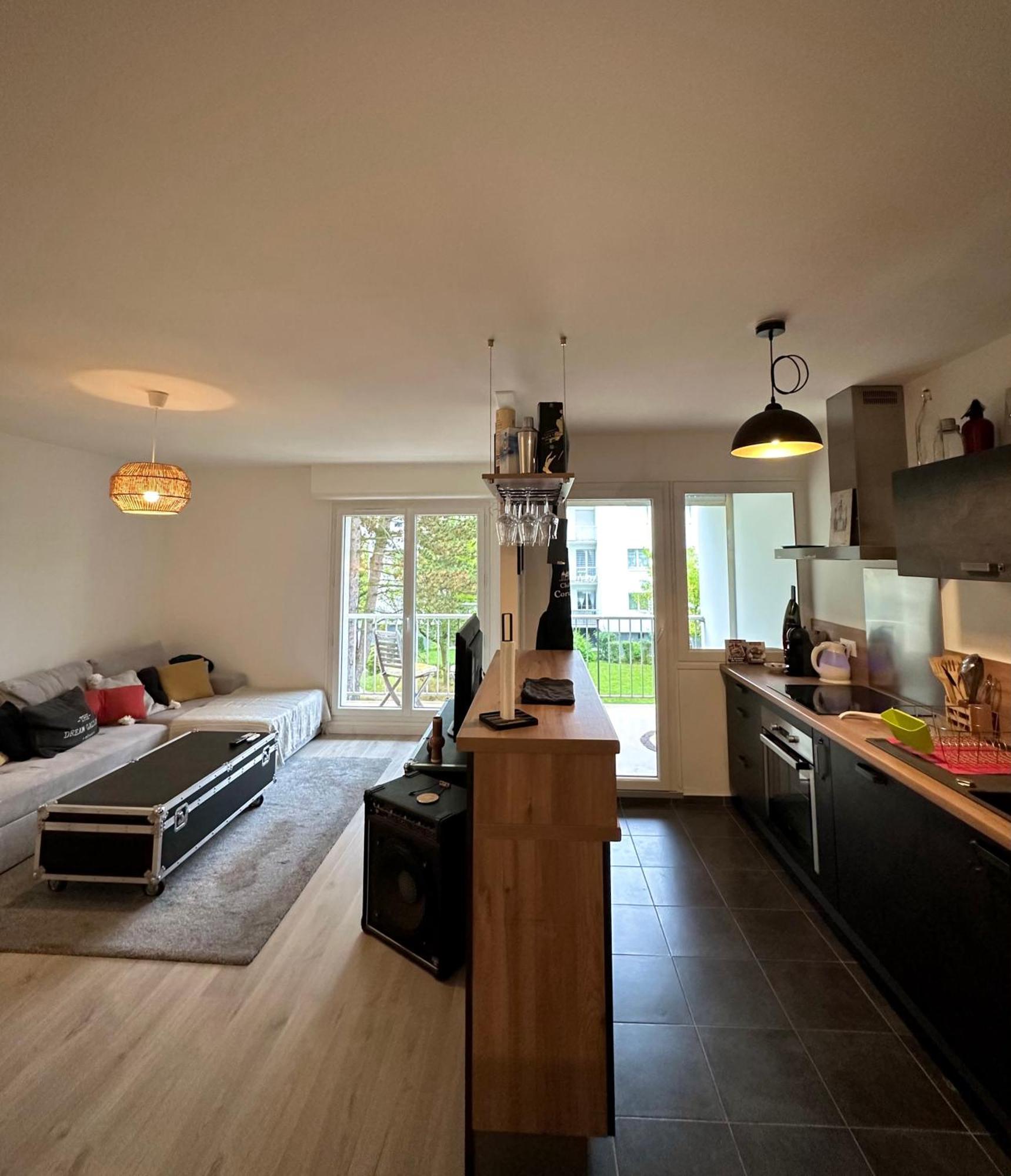 Apartament Le Beau Hugo Mainvilliers  Zewnętrze zdjęcie